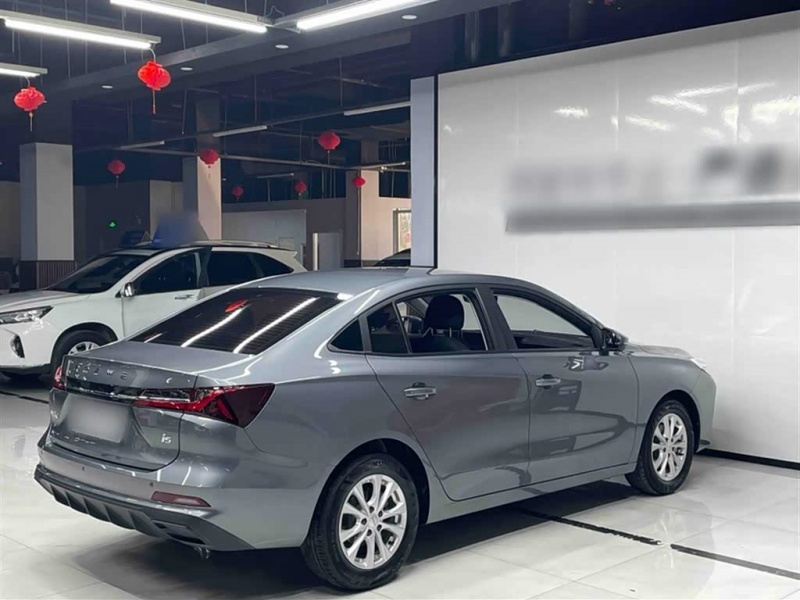 Roewe Roewe i5 2023 1.5L Manual Comfort Edition
