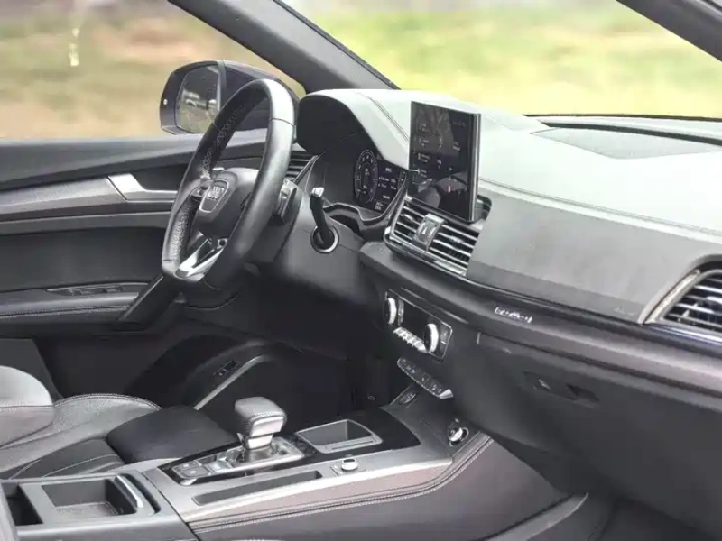 Audi Audi Q5L 2025 40 TFSI Sport Edition