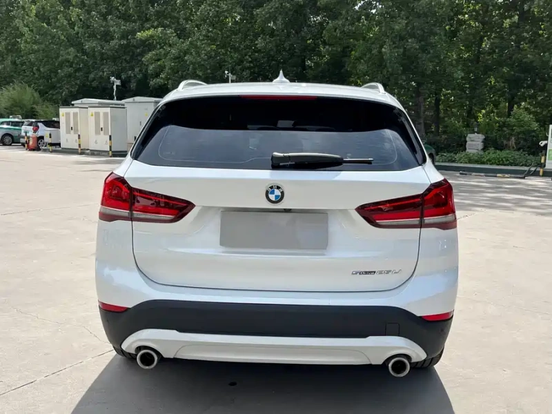 BMW BMW X1 2021 sDrive25Li Leading Model
