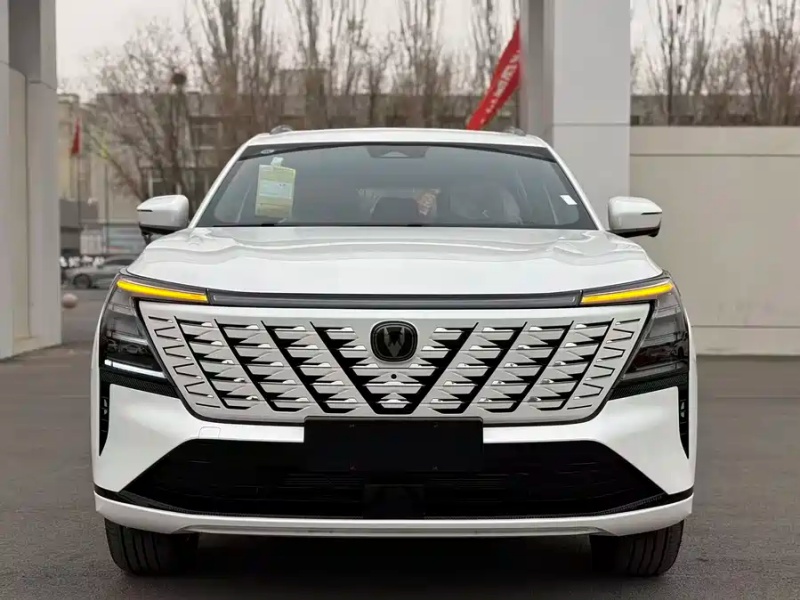 Changan Changan CS75PLUS 2025 Fourth Generation 1.5T New Blue Whale Wisdom Exclusive Edition