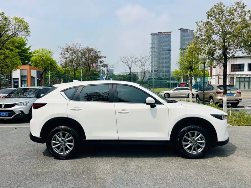 Mazda Mazda CX-5 2025 2.0L Automatic Two-Wheel Drive Comfort Edition