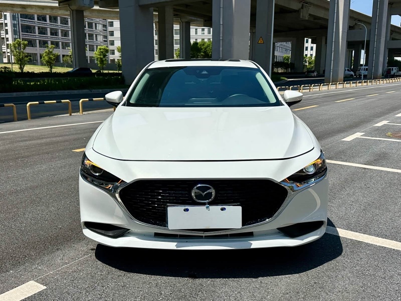 Changan Mazda3 Axela 2023 2.0L Automatic Premium Edition