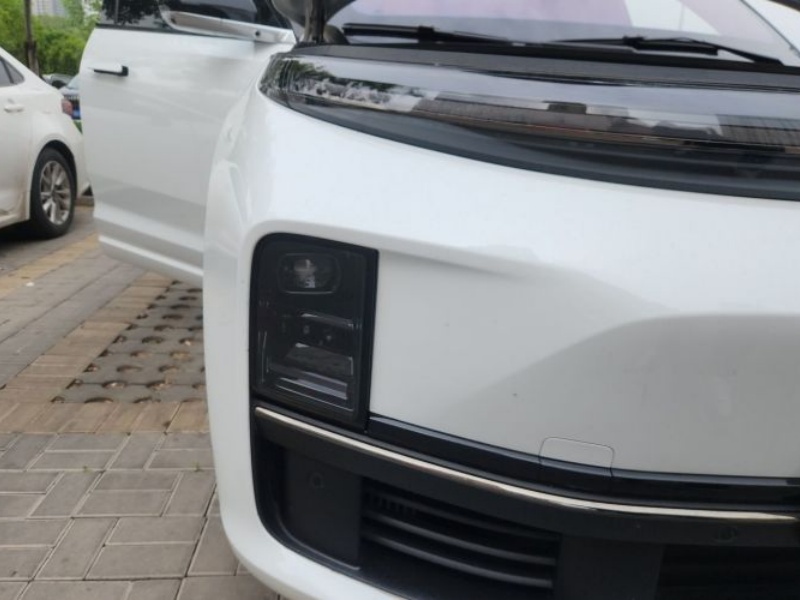 Li Auto Li Auto Li L7 2023 Max