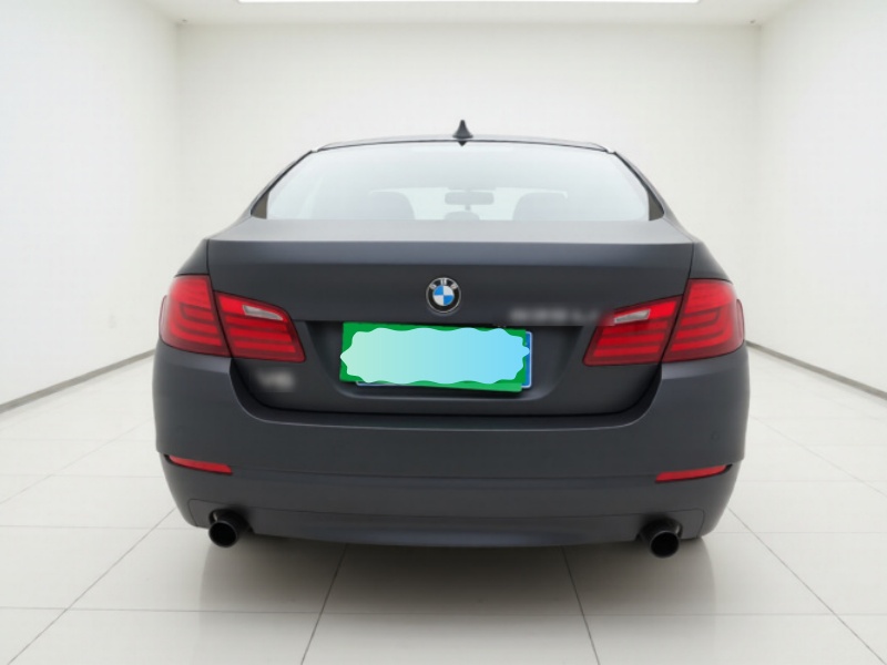 BMW 2011 BMW 5 Series 535Li Leading Edition