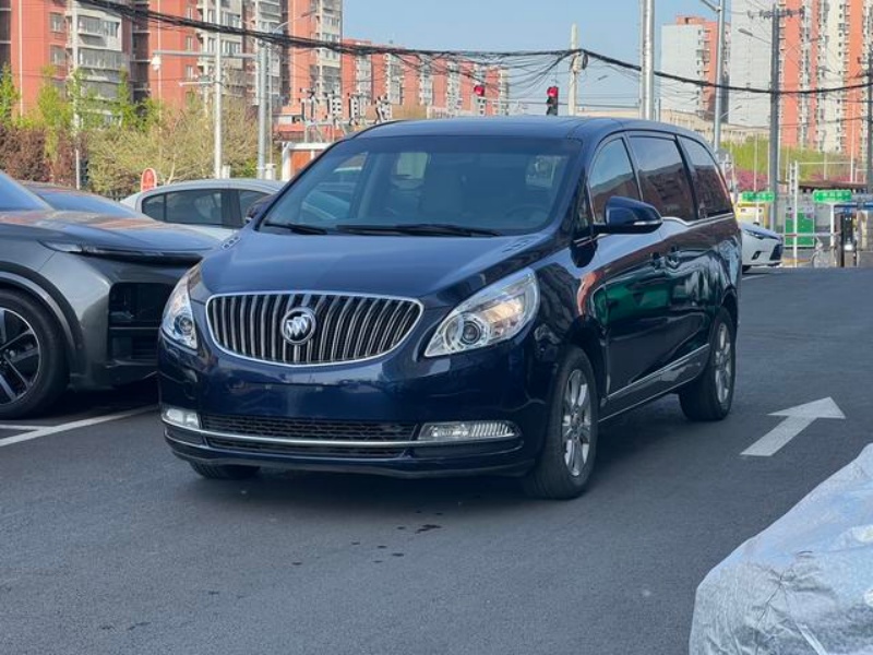 Buick GL8 2014 3.0L XT Luxury Business Flagship Edition, 188,000 km