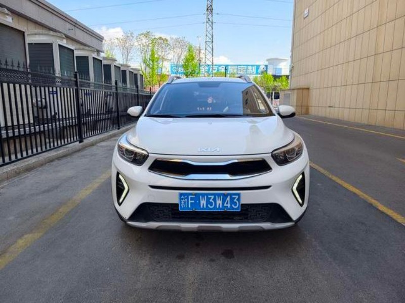 Kia Kia Stonic 2021 Revised 1.4L CVT Fun Edition