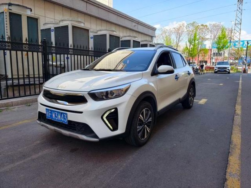 Kia Kia Stonic 2021 Revised 1.4L CVT Fun Edition