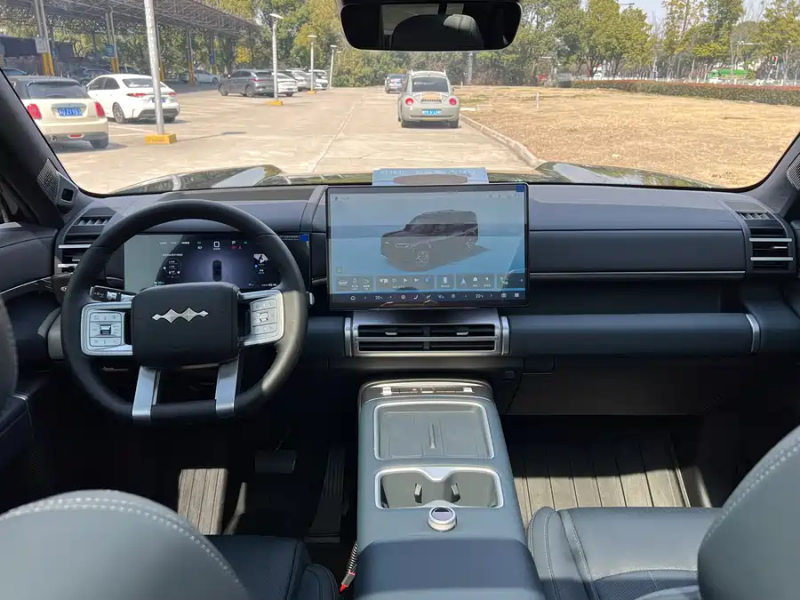 Leopard Titan 7 2025 200KM Two-Wheel Drive Max Edition