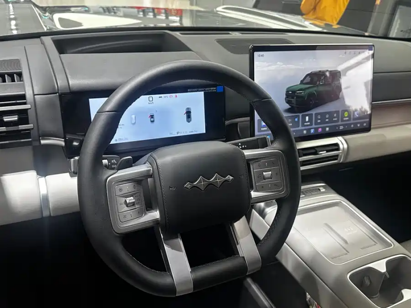 Leopard Titan 7 2025 200KM Two-Wheel Drive Max Edition