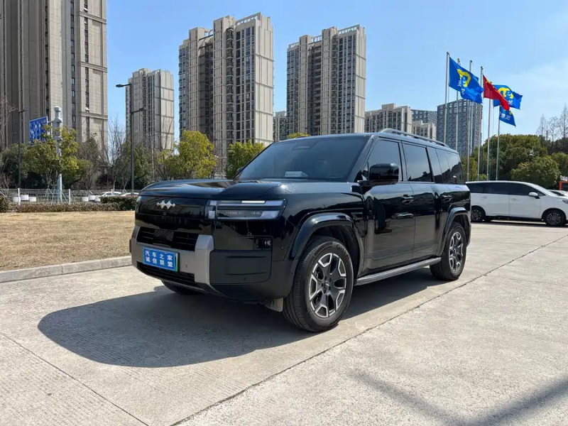Titan 7 2025 200KM Two-Wheel Drive Max Edition