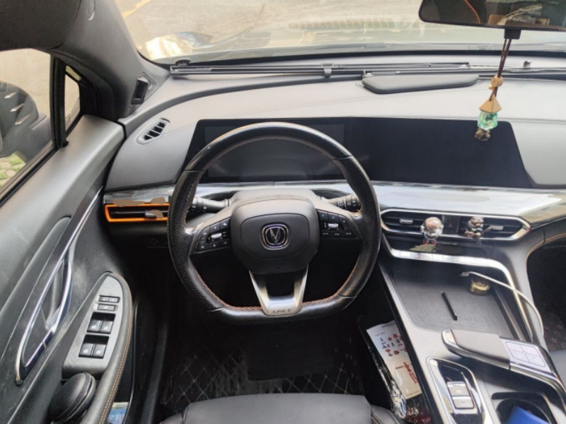 Changan 2022 Changan UNI-T 1.5T Sport Flagship Automatic
