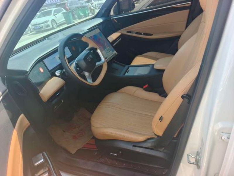 Geely Geely Galaxy L7 2024 1.5T DHT 115km PLUS Dragon Edition