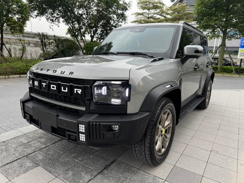 Jetour Traveler (2023 Model) 2.0TD 4WD — Conquer PRO