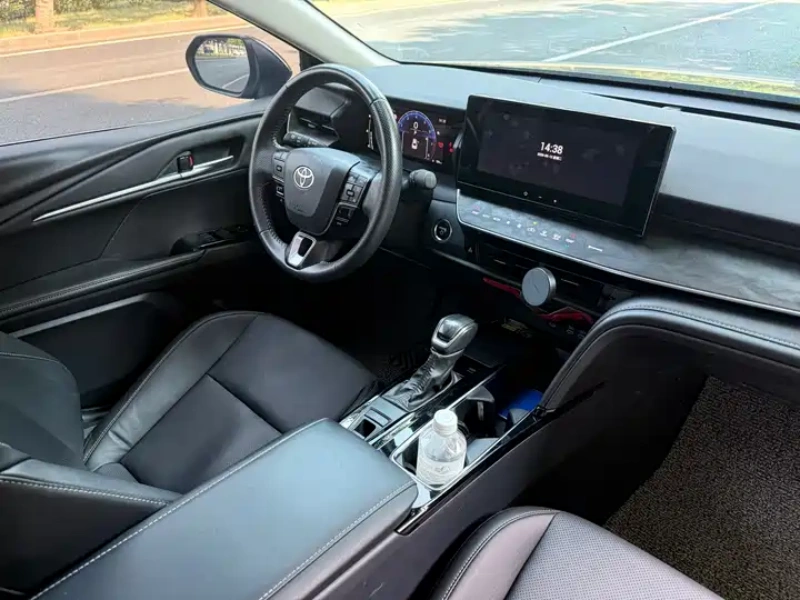 Toyota Toyota Camry 2024 2.0HGVP Hybrid Luxury Edition