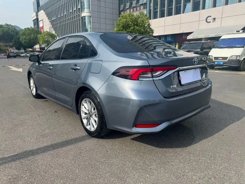 Toyota Toyota Corolla 2021 Hybrid 1.8L E-CVT Elite