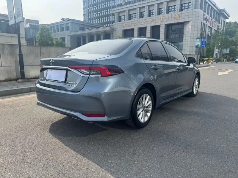 Toyota Toyota Corolla 2021 Hybrid 1.8L E-CVT Elite