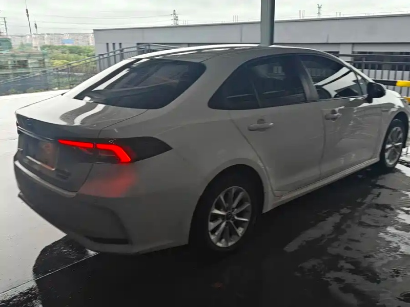 Toyota Toyota Corolla 2021 Hybrid 1.8L E-CVT Elite Edition