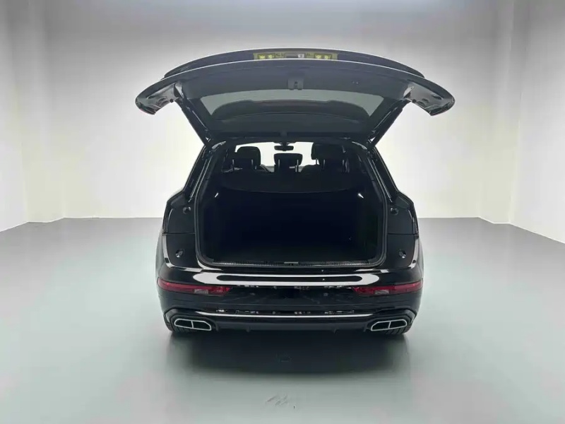 Audi Audi Q5L 2023 Model 40T Luxury Sport Edition
