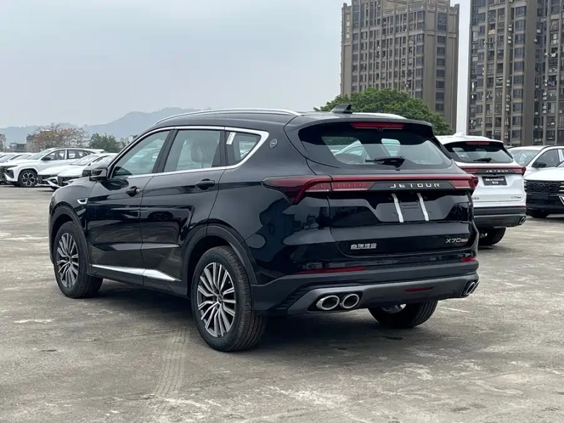 Jetour Jetour X70 PLUS 2025 1.5T DCT Champion PRO 7-Seater