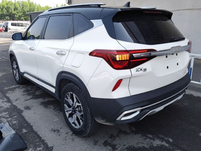 Kia Kia KX3 Sportage 2021 1.5L CVT Trendy Edition, 35,800 km