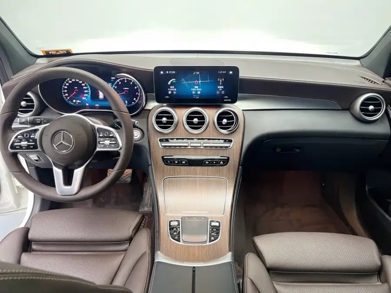 Mercedes-Benz Mercedes-Benz GLC 2021 Model GLC 300 L 4MATIC Sport Edition
