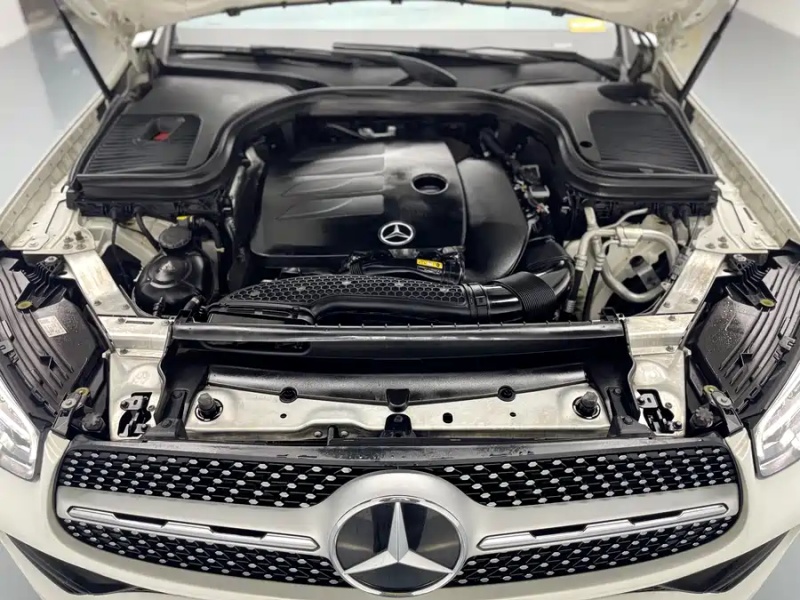 Mercedes-Benz Mercedes-Benz GLC 2021 Model GLC 300 L 4MATIC Sport Edition