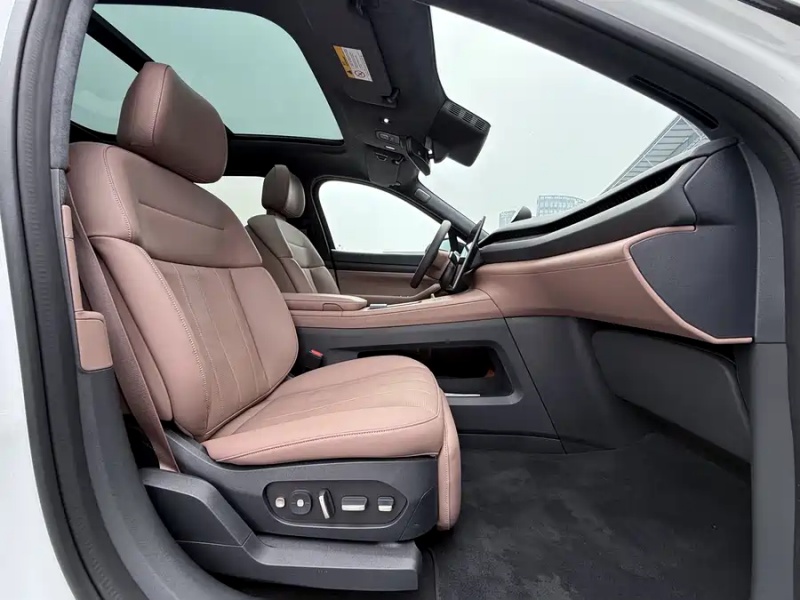 Nio NIO ES8 2024 75kWh
