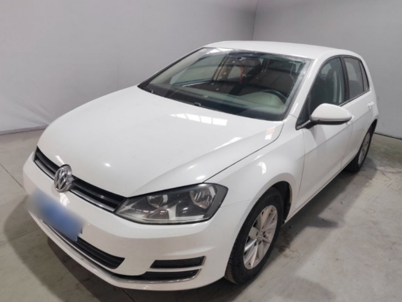 Volkswagen Golf 2016 1.6L Automatic Fashion Edition: High residual value (115,800 km)