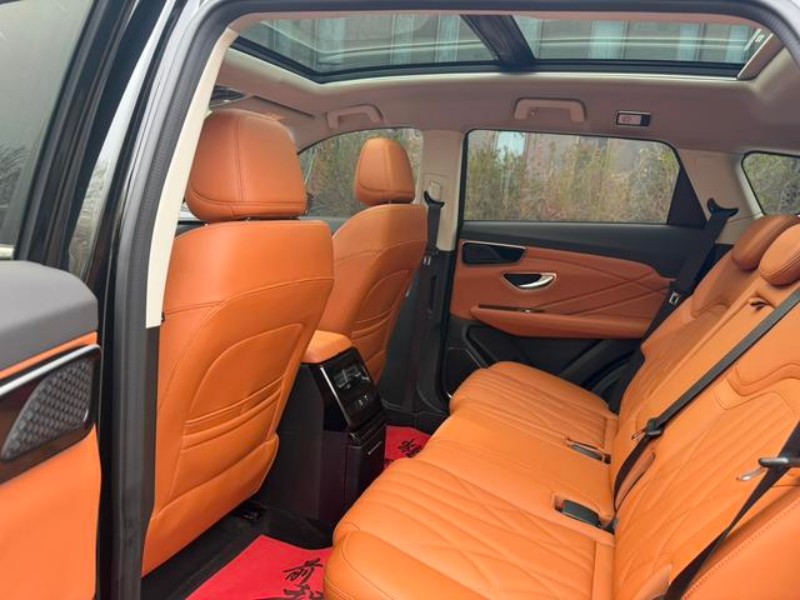 Jetour Jetour Shanhai L7 2024 1.5TD DHT MAX PHEV SUV edition