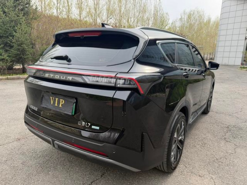 Jetour Jetour Shanhai L7 2024 1.5TD DHT MAX PHEV SUV edition