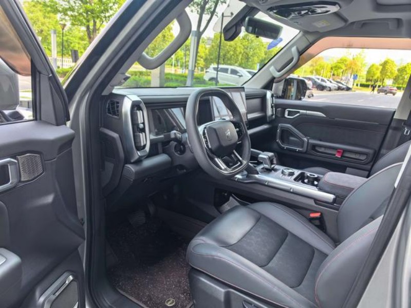 Jetour Jetour Traveler 2023 1.5TD 2WD Discovery PRO