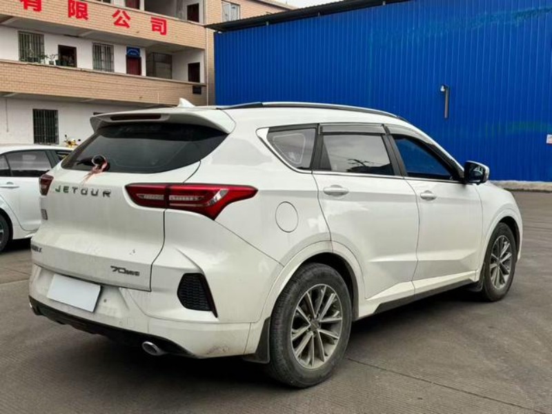Jetour Jetour X70 2020 1.5T DCT Enjoy Edition 7-seater
