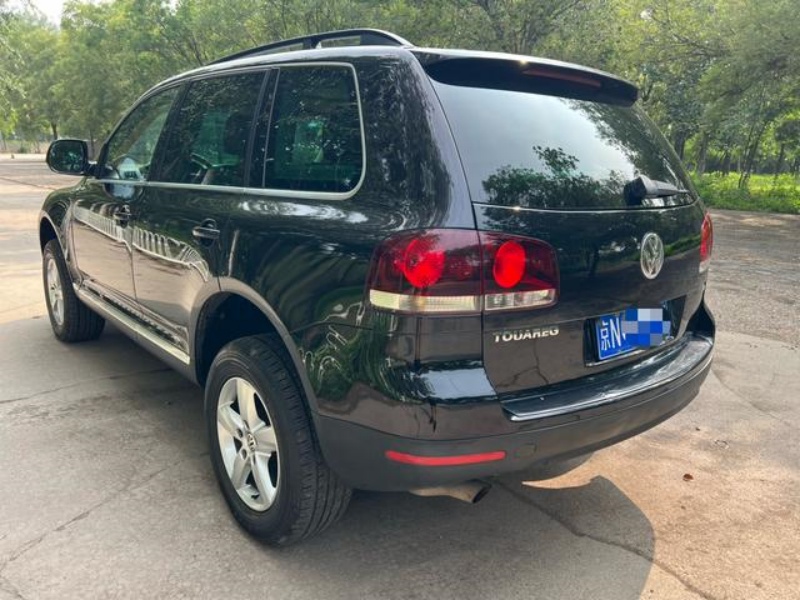 Volkswagen Touareg 2007 3.6L Luxury model, 185,100 km