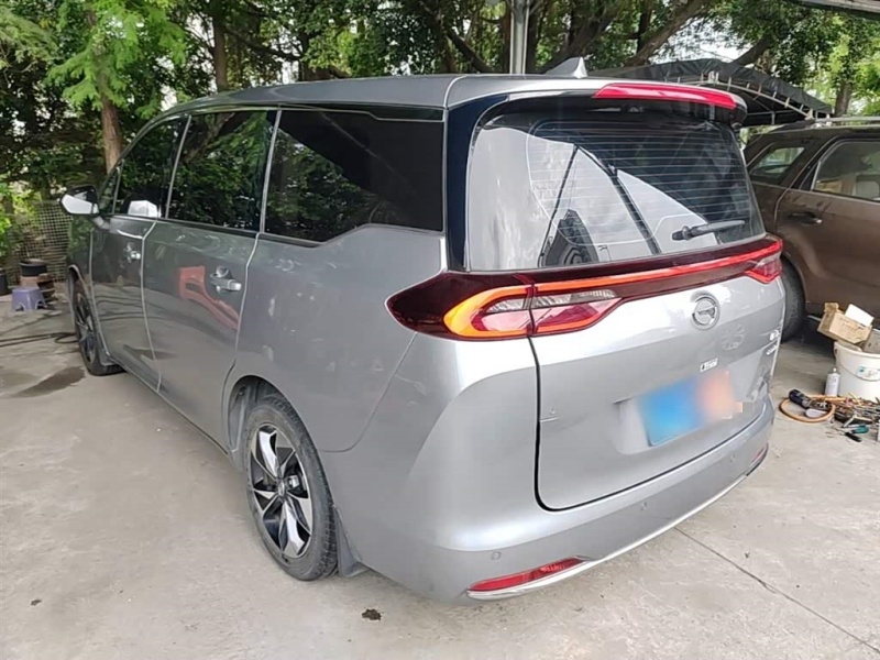 GAC Trumpchi Trumpchi M6 2021 270T DCT Elite Version (7-Seater)