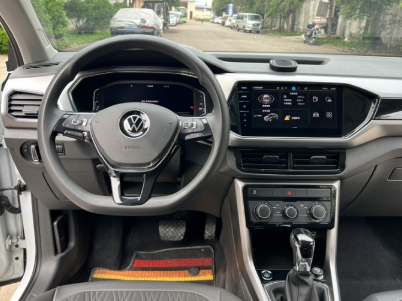Volkswagen Volkswagen T-Cross 2023 280TSI DSG Comfort Version