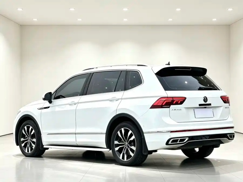 Volkswagen Volkswagen Tiguan L 2024 330TSI Automatic 2WD R-Line Luxury Edition