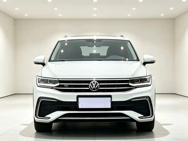 Volkswagen Volkswagen Tiguan L 2024 330TSI Automatic 2WD R-Line Luxury Edition