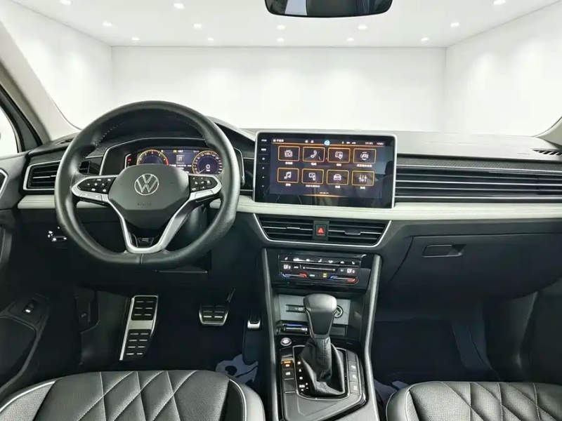 Volkswagen Volkswagen Tiguan L 2024 330TSI Automatic 2WD R-Line Luxury Edition