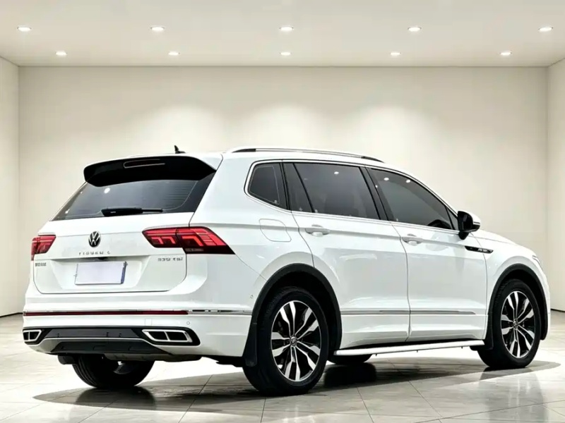 Volkswagen Volkswagen Tiguan L 2024 330TSI Automatic 2WD R-Line Luxury Edition
