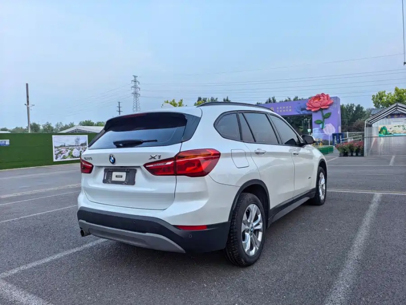 BMW BMW X1 2018 sDrive18Li Fashion Model