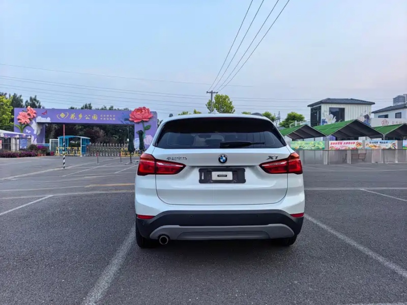 BMW BMW X1 2018 sDrive18Li Fashion Model