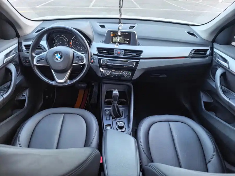 BMW BMW X1 2018 sDrive18Li Fashion Model
