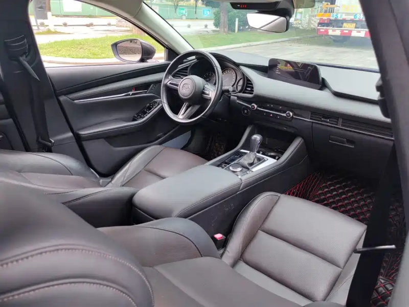 Mazda Mazda 3 Axela 2020 2.0L Automatic Elegant Edition