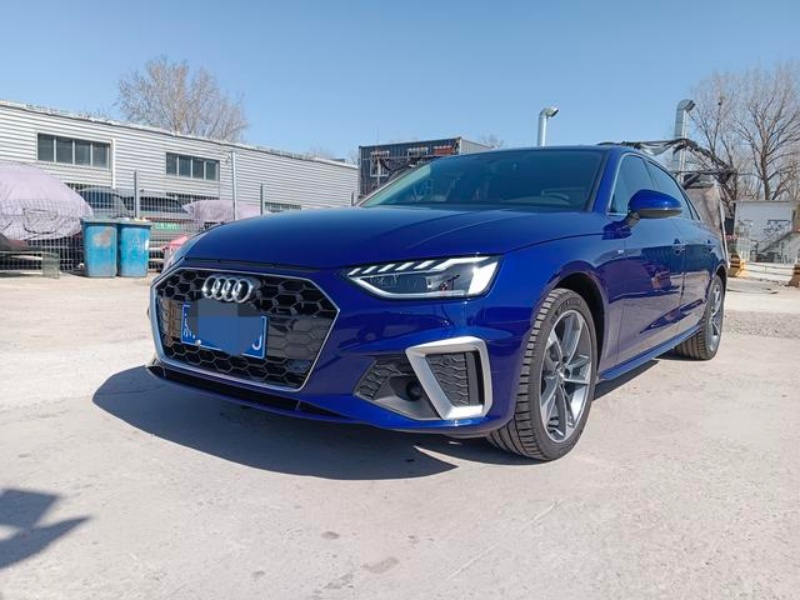 2021 Audi A4L 40 TFSI "Jinxiang Rensheng" Edition — 20,100 km