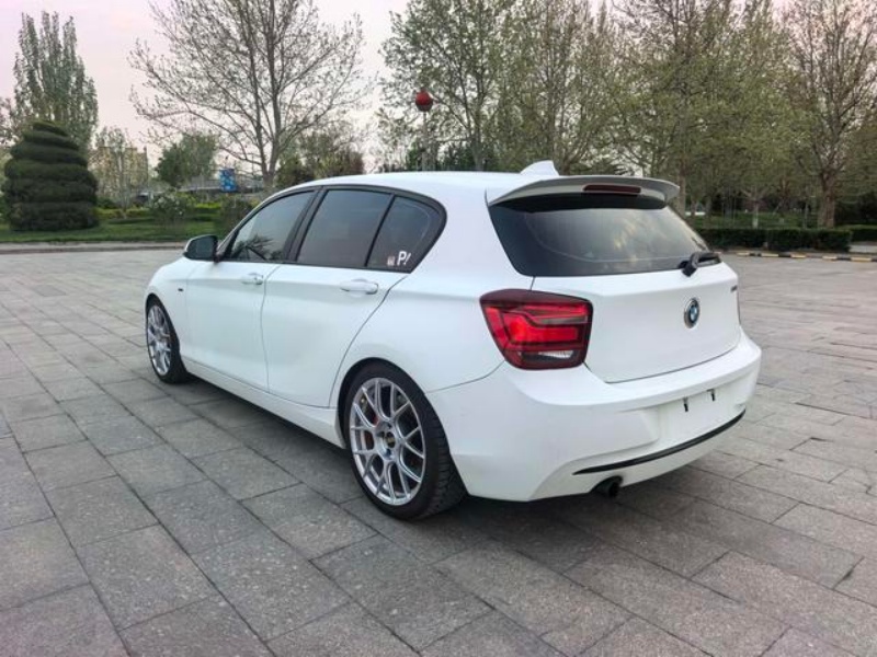 BMW BMW 1 Series (Imported) — 2013 Model (Facelift) — 118i Sport — 128,100 km