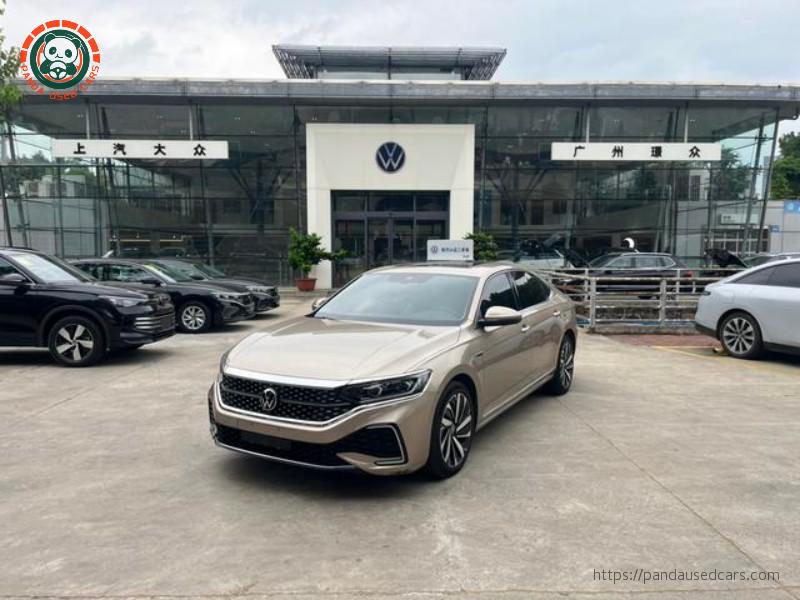 Volkswagen Passat 2022 330TSI Luxury Edition - How Overseas Dealers Can Choose a Reliable Used Car Supplier in China
