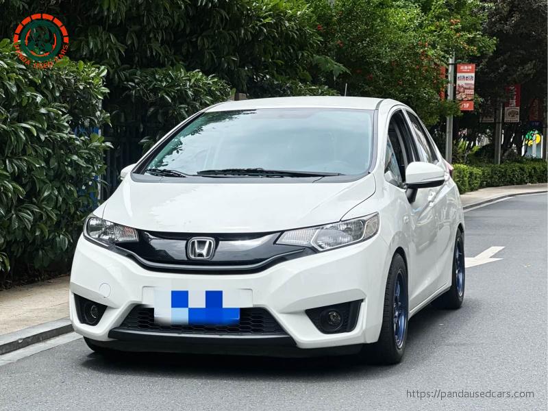 Honda 2016 Fit 1.5L LX Manual Comfort Version