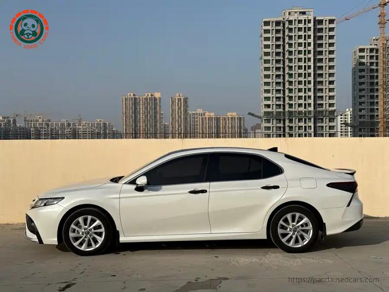 Toyota Camry 2023 2.0G Luxury Edition