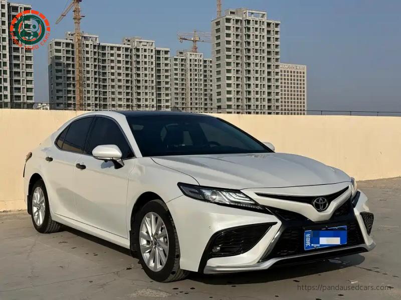 Toyota Camry 2023 2.0G Luxury Edition