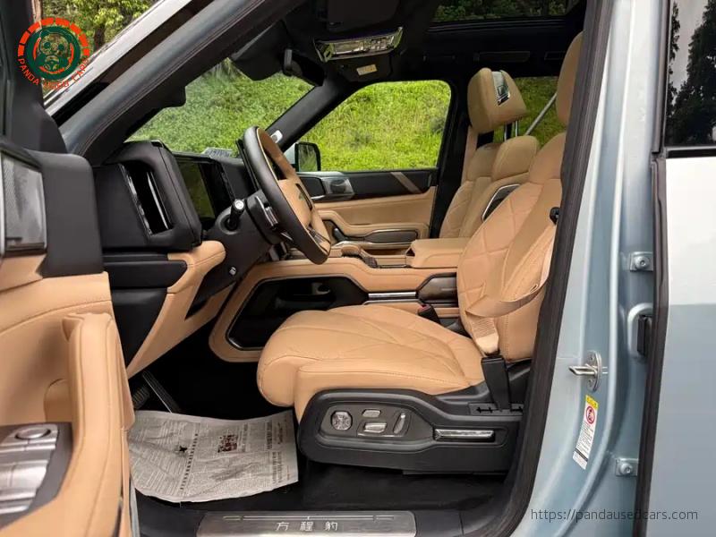 Leopard  Leopard 8 2025 Wisdom & Bravery Flagship 7-Seater